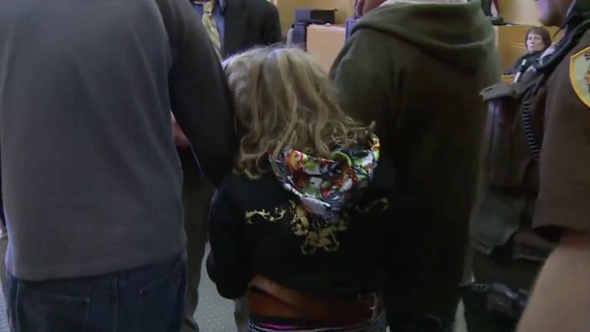 Una nena de 10 anys és acusada de matar a un nadó de 6 mesos en una guarderia