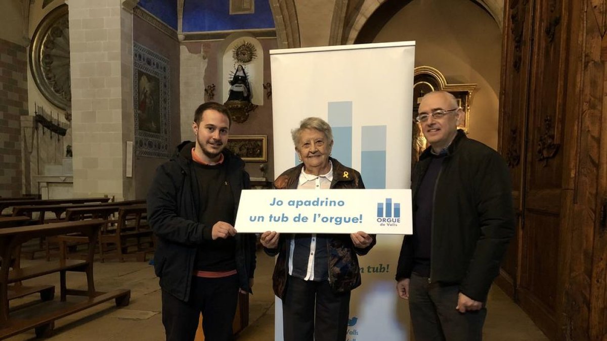 La familia de Josefina Cardó apadrina uno de los tubos del órgano en su memoria