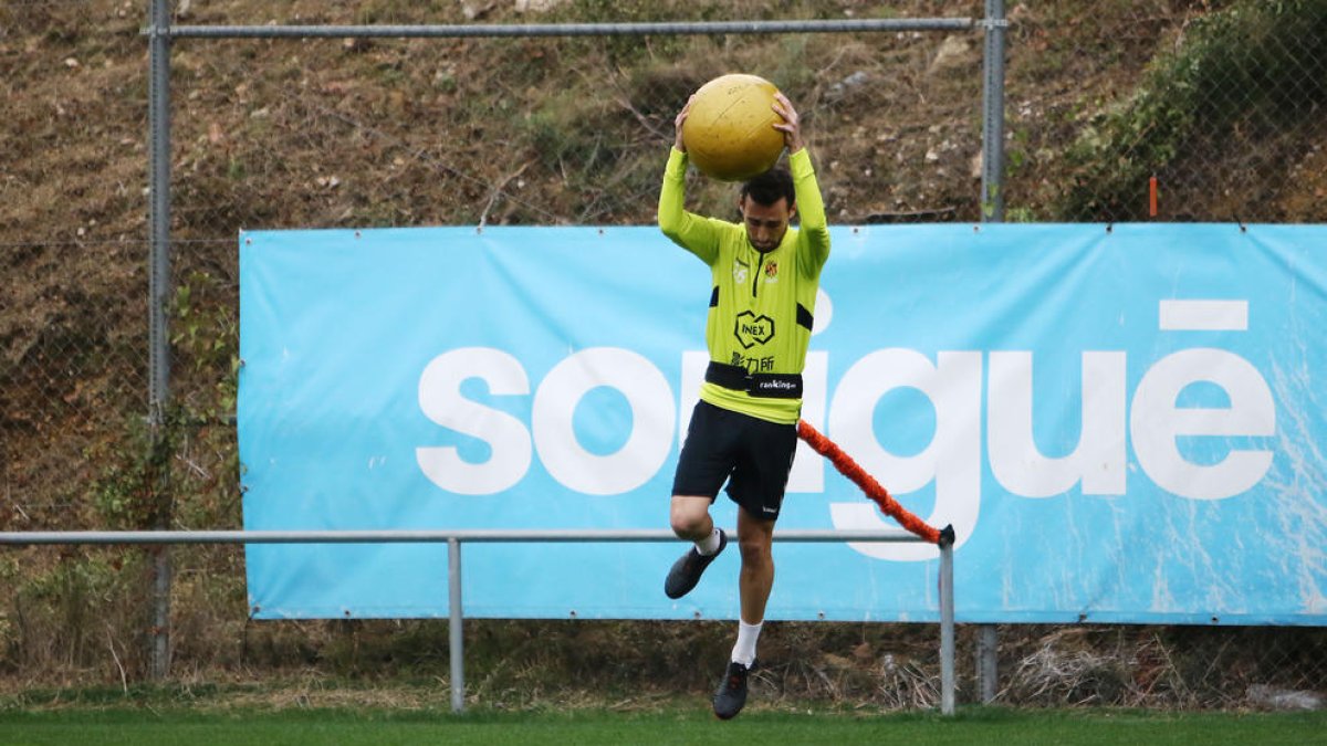 La defensa i el centre del camp, punts calents en el mercat d'hivern al Nàstic