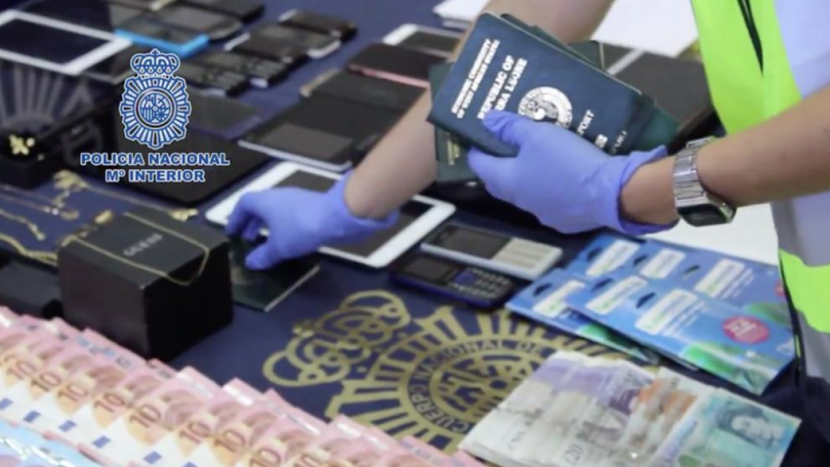 Liberan a 13 mujeres obligadas a prostituirse mediante rituales de vudú