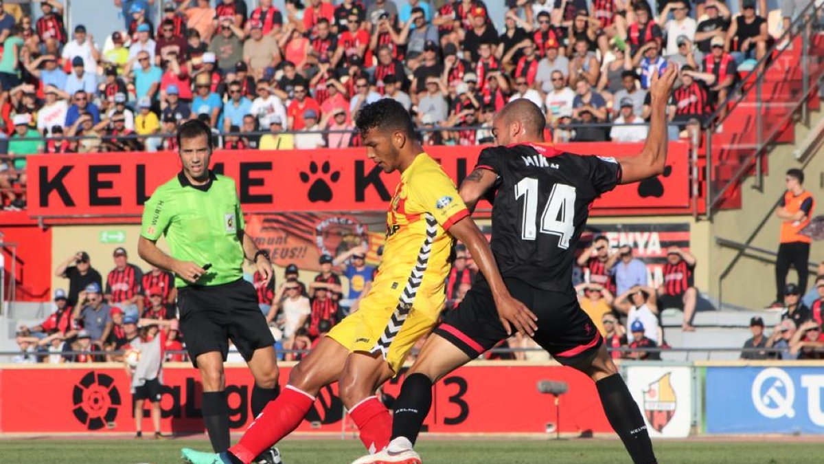 En cuadro y contra el Deportivo