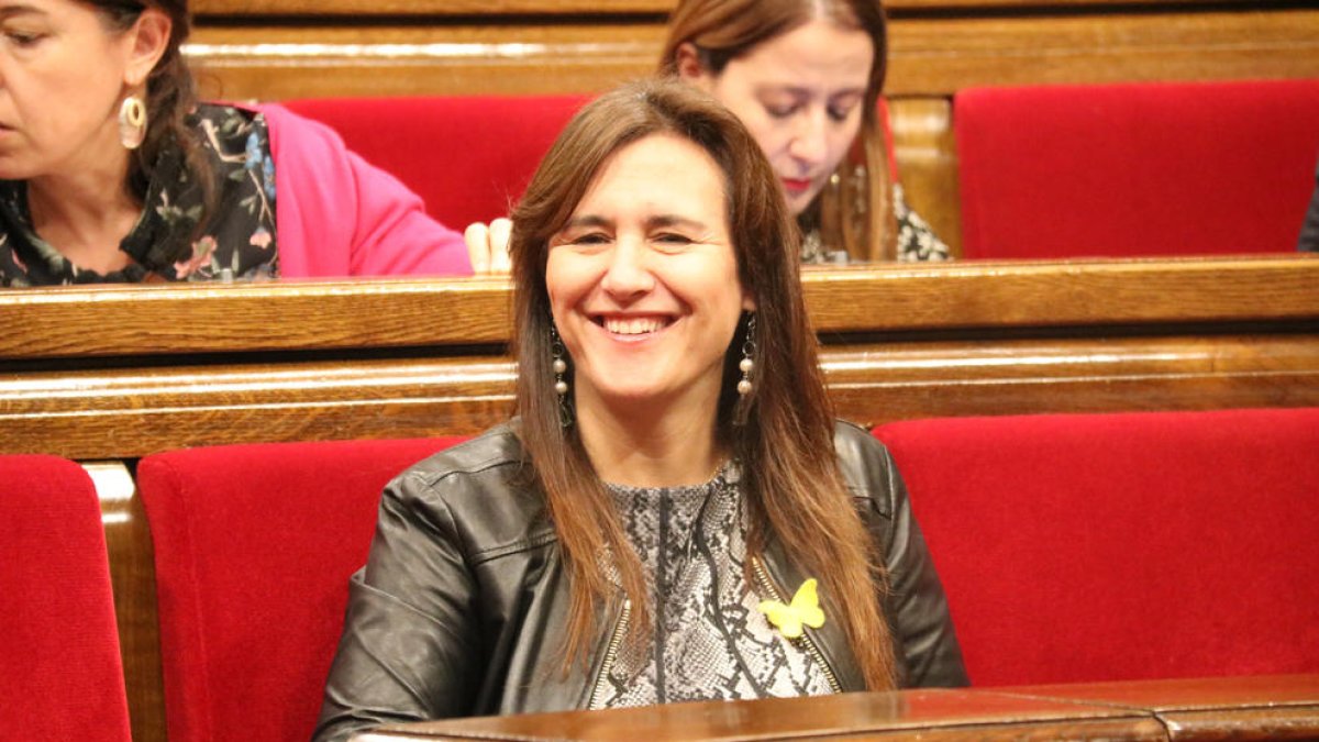 Investiguen a la consellera Laura Borràs per contractes irregulars