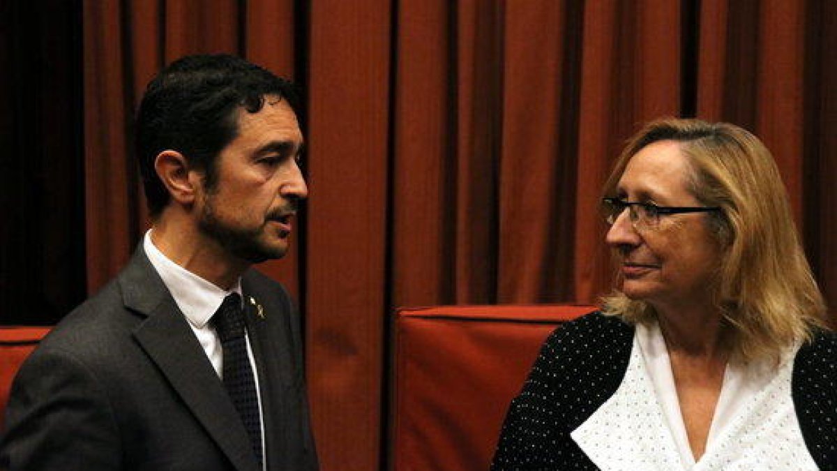 El Gobierno convocará «inmediatamente» la cumbre para definir la implantación de un tren tranvía en Salou y Cambrils