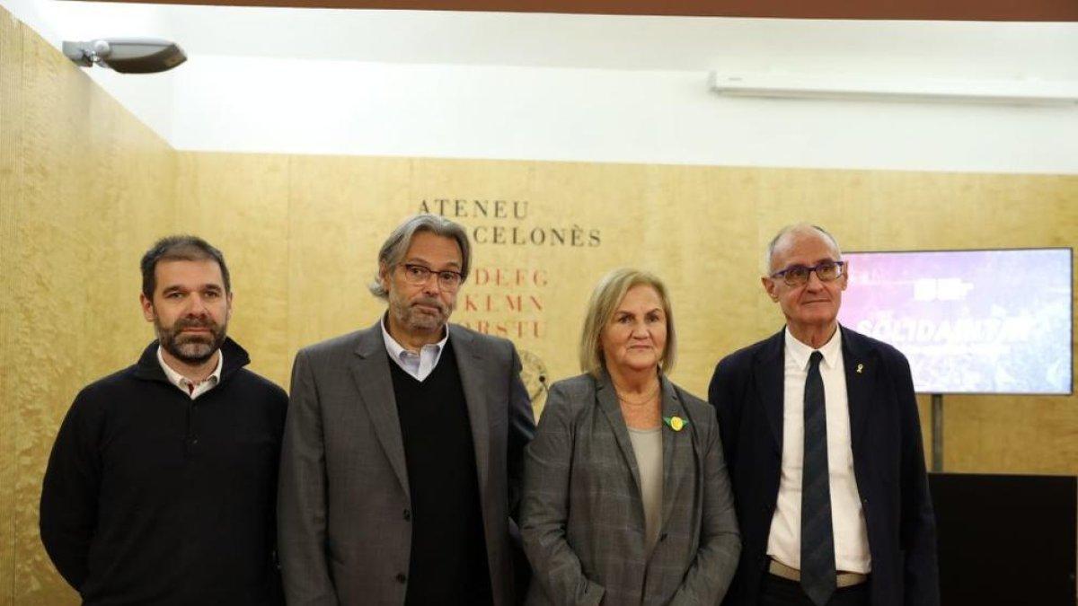 La Caixa de Solidaritat sobiranista esdevé una entitat pròpia i l'ANC i Òmnium se'n desvinculen