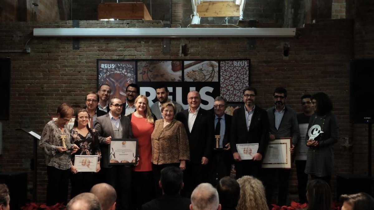 Se entregan los premios de la 27ª edición de la 'Nit del comerç i turisme de Reus'