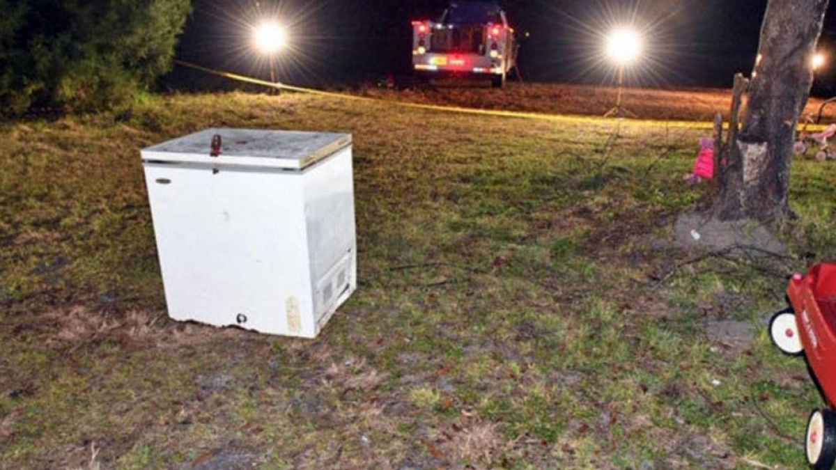 Mueren tres niños ahogados en el congelador donde se habían escondido