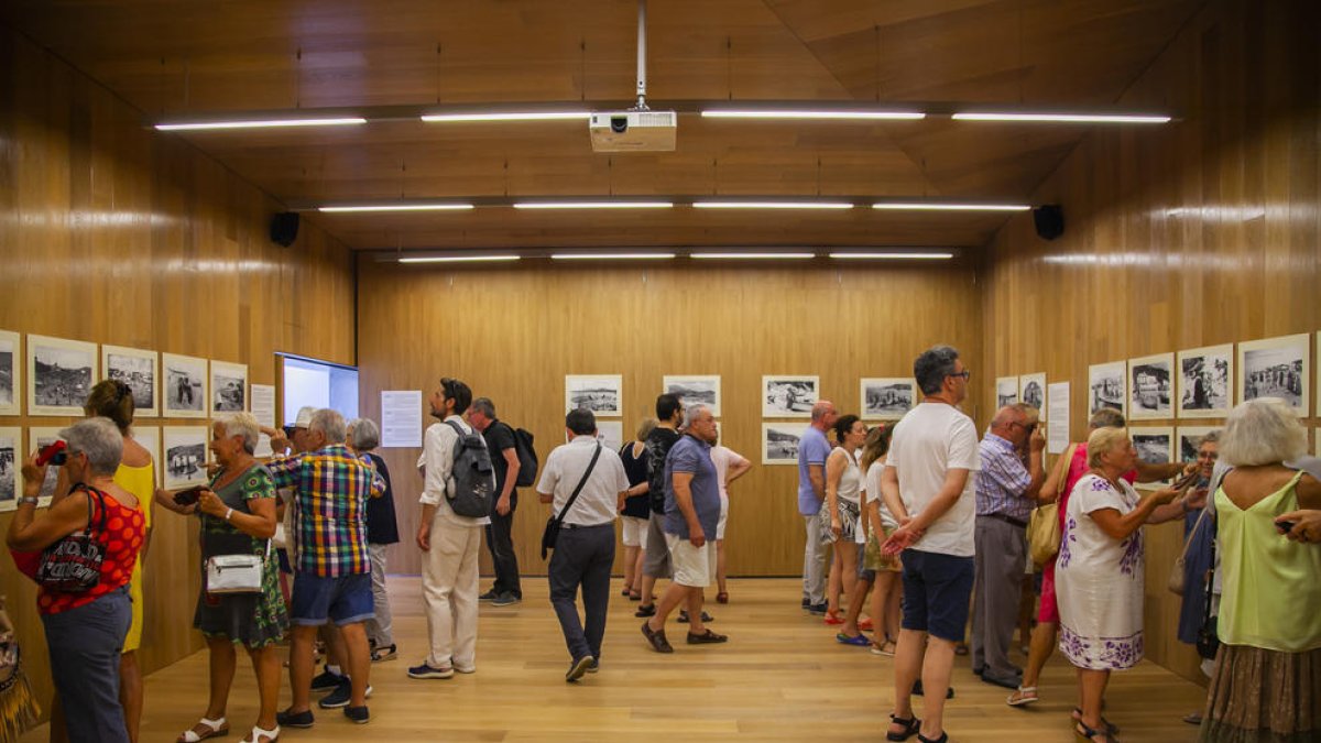 Una mirada a l'estiueig en blanc i negre
