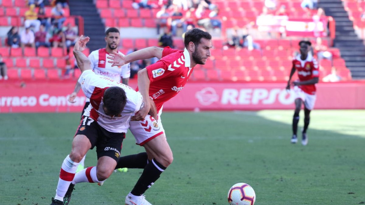 Iván López recupera el somriure amb grans sensacions sobre el verd
