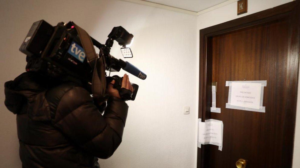 Un hombre que mató a su mujer el año 2003 asesina a la abogada que lo defendió