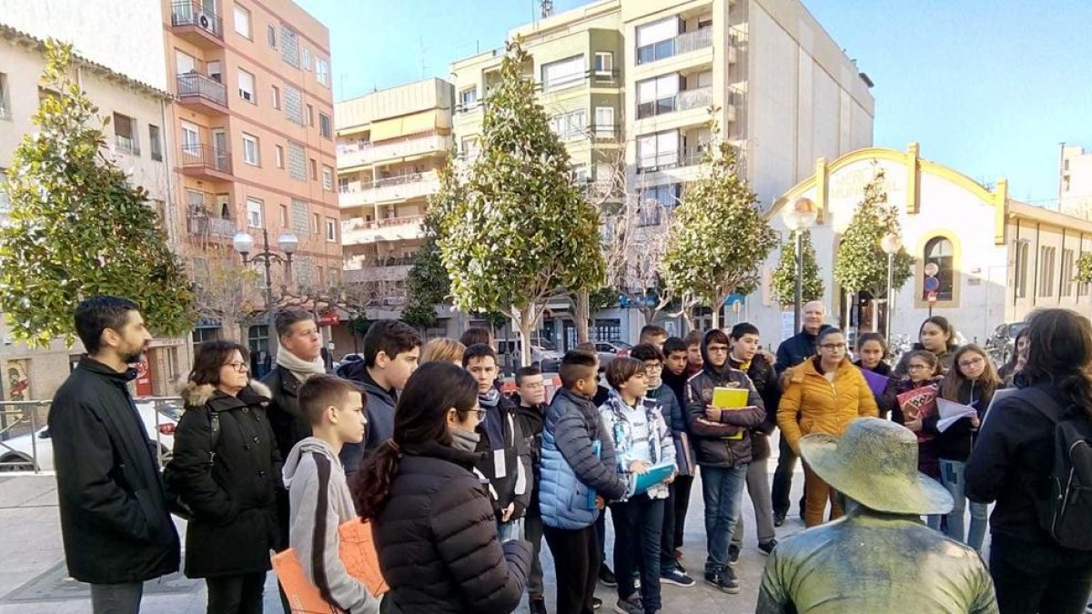 Un itinerario da a conocer la figura de Vidal i Barraquer al alumnado de secundaria