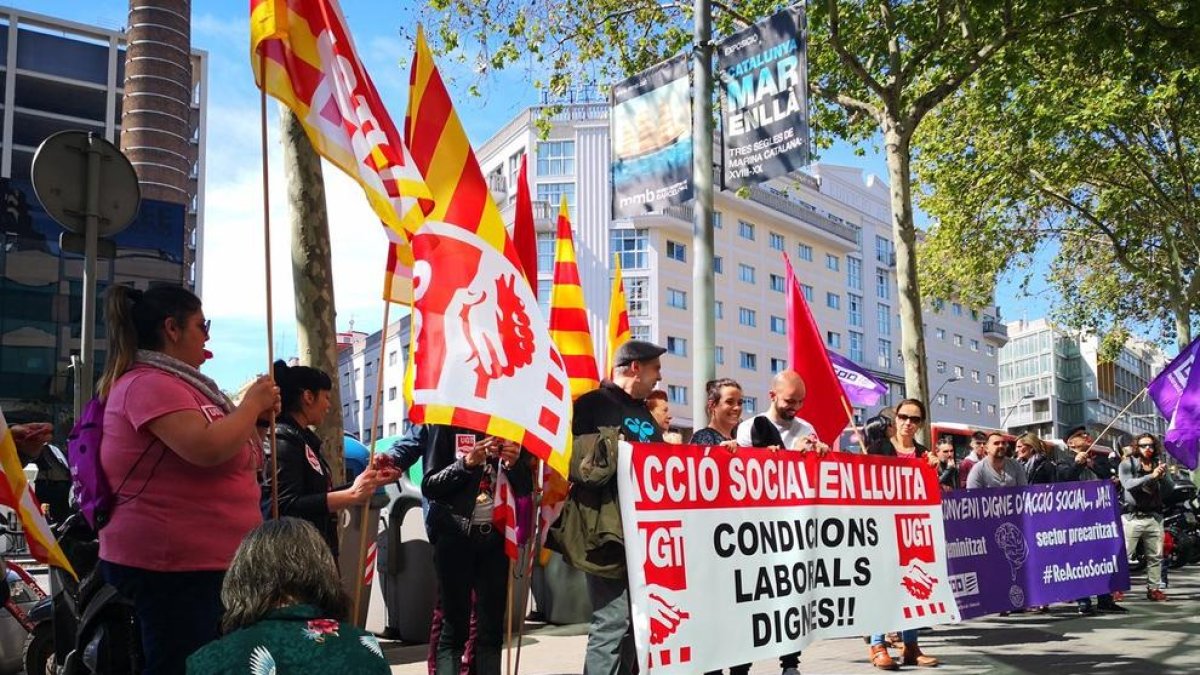 Los trabajadores sociales se concentran el jueves por el bloqueo del convenio colectivo