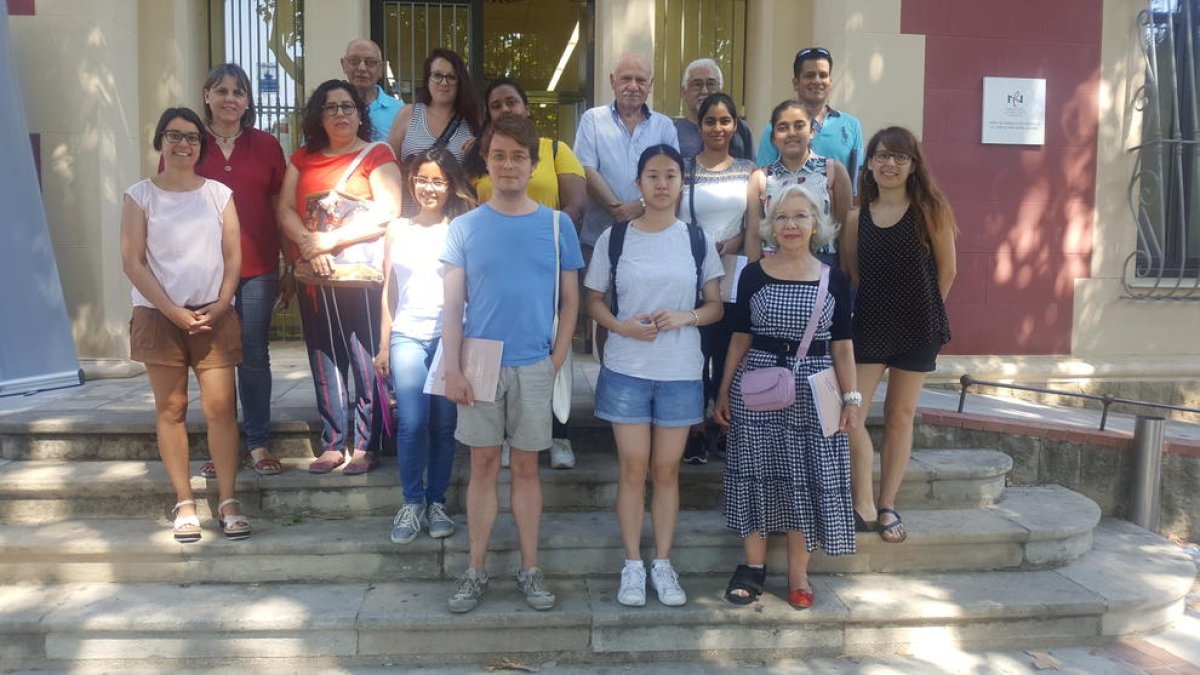 El Voluntariat per la llengua de Reus forma tretze noves parelles lingüístiques per l'estiu