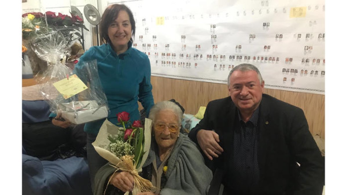 L'Ajuntament de l´Arboç fa un homenatge a Amèlia Guardià pels seus cent vuit anys