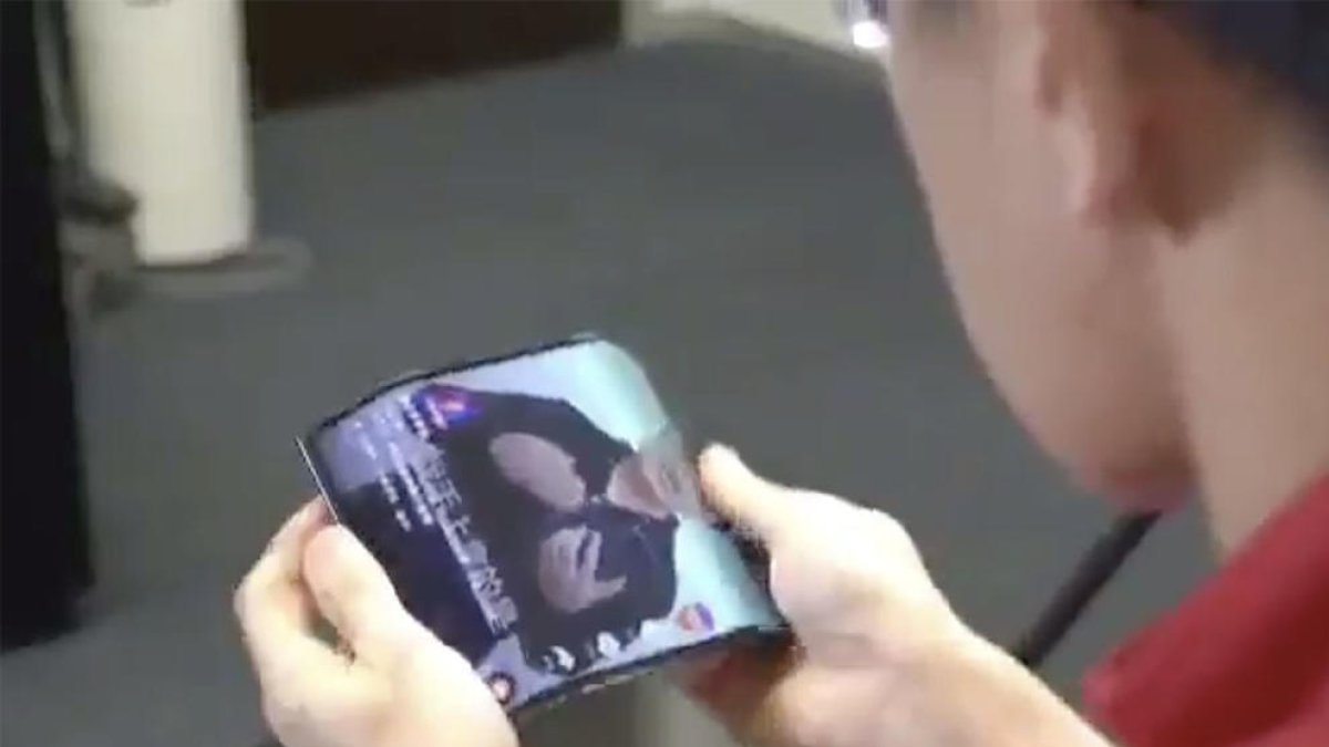 Xiaomi muestra su móvil plegable