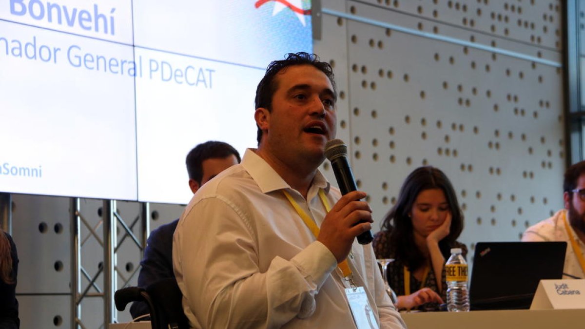 Bonvehí defensa concórrer a les eleccions amb JxCat i diu que el PDeCAT no es dissoldrà