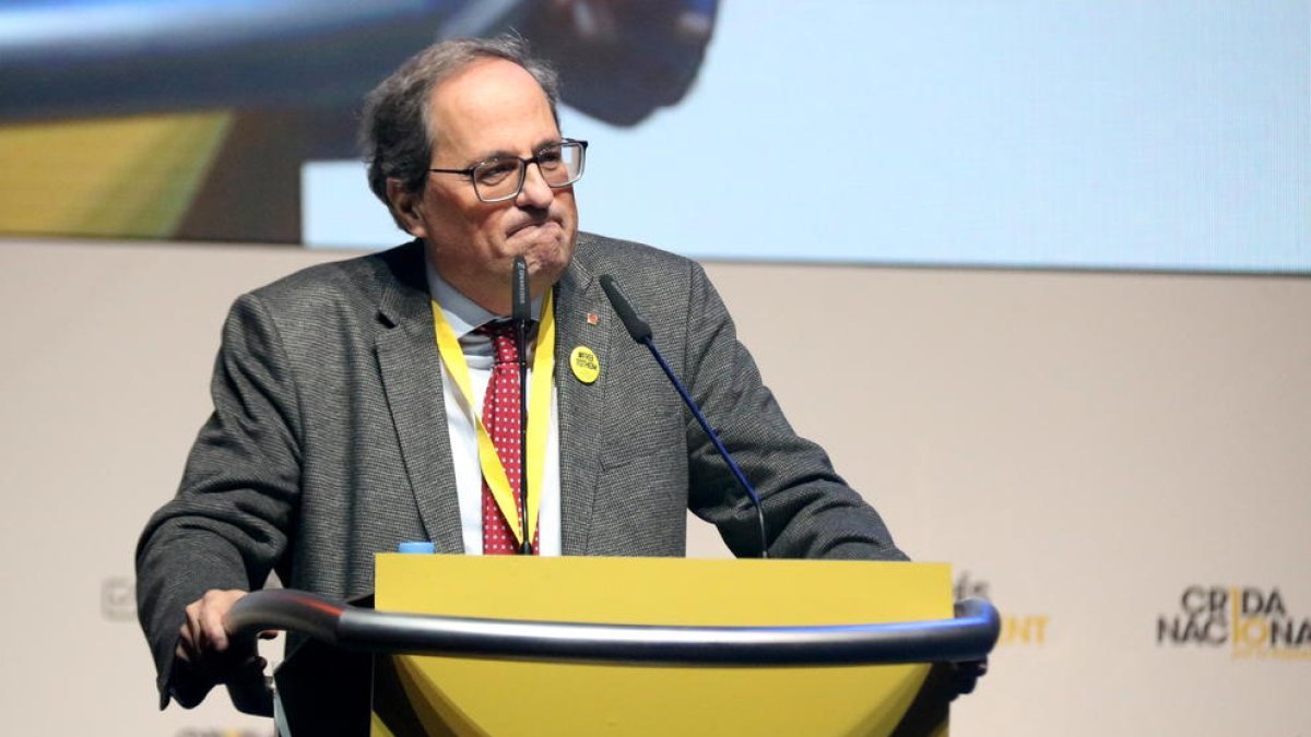 Torra reclama «unidad» y aceptar «todos los papeles incómodos que hagan falta» para «avanzar ninguno la república»