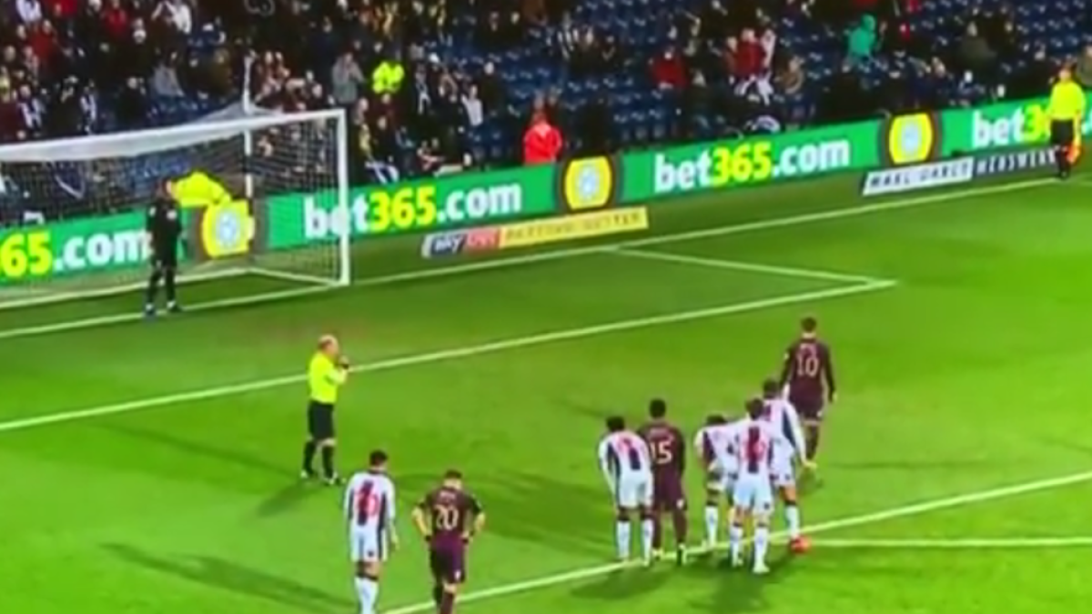 ¿Es el penalti peor tirado de la historia?