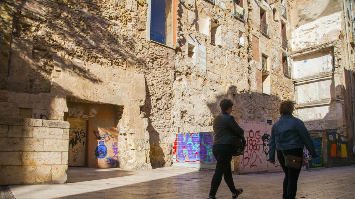 Les escales romanes de l'Antiga Audiència seran visibles des de Ferrers