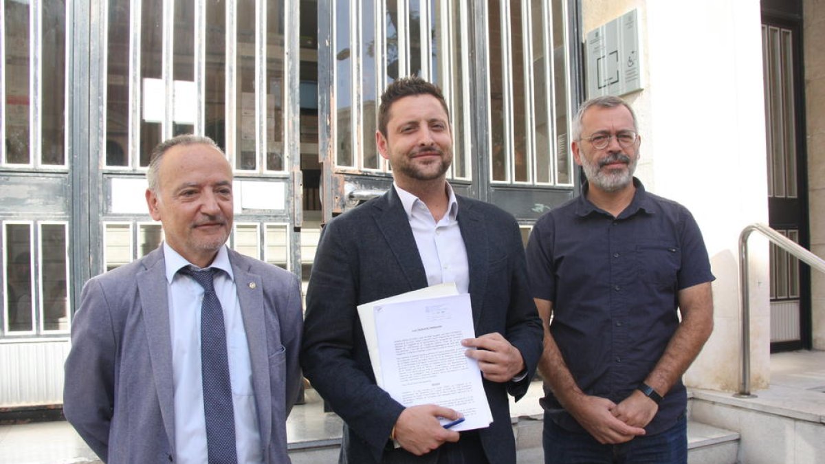 Viñuales: «El govern de Tarragona és poc seriòs amb els pressupostos municipals»