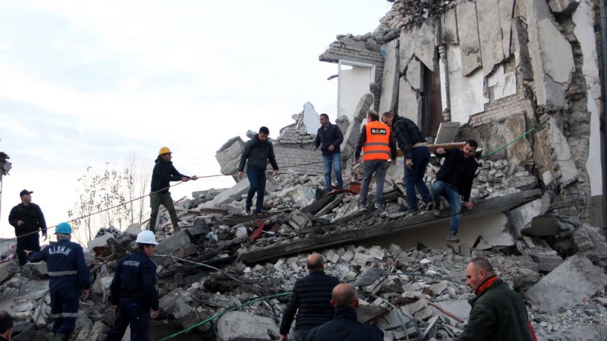 terremoto, albània