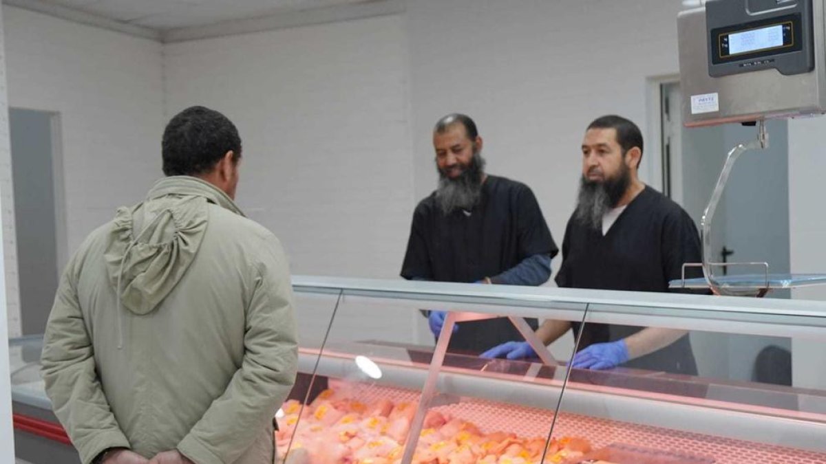 mesquita As-sunnah, Reus, supermercat, carn 'halal'