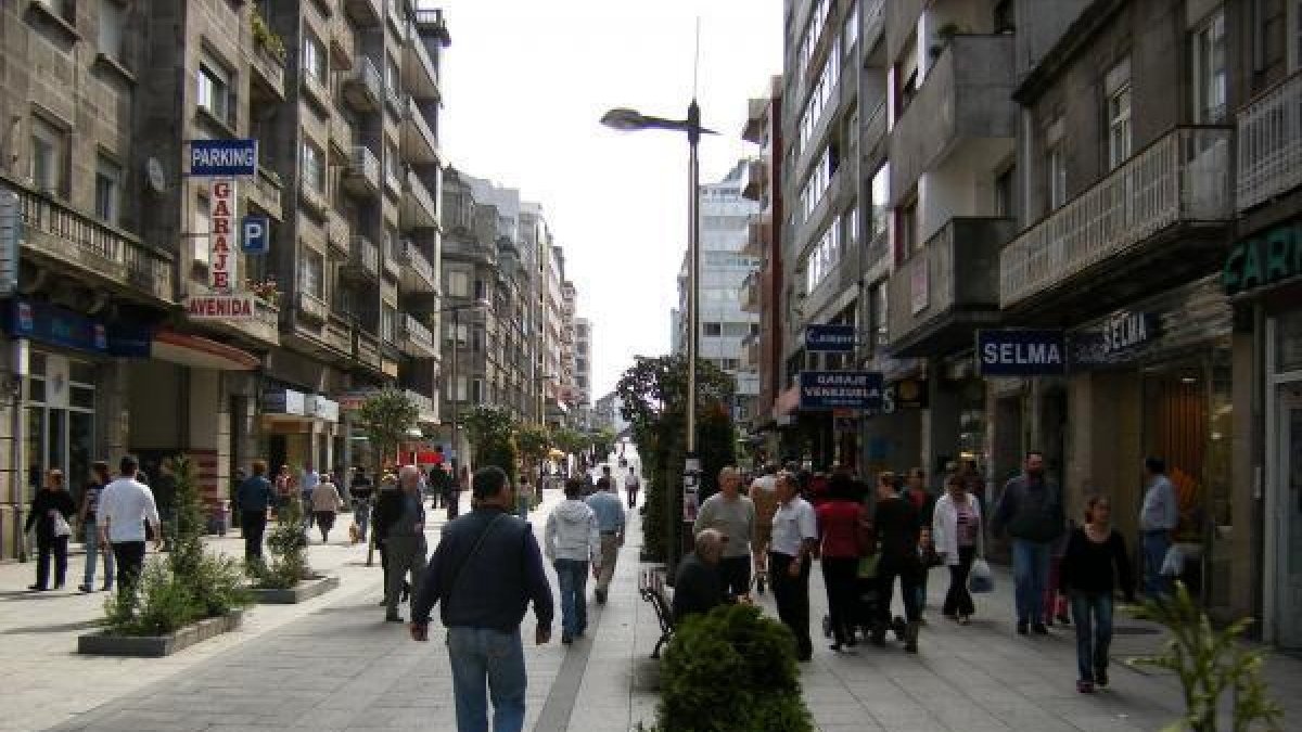 Un vecino de Vigo, de 80 años, acusado de haber rayado más de un millar de coches en un solo barrio