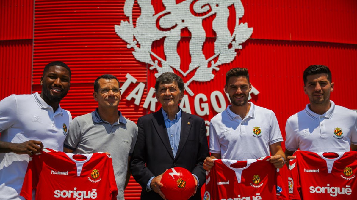 El Nàstic presenta la seva «estrella»