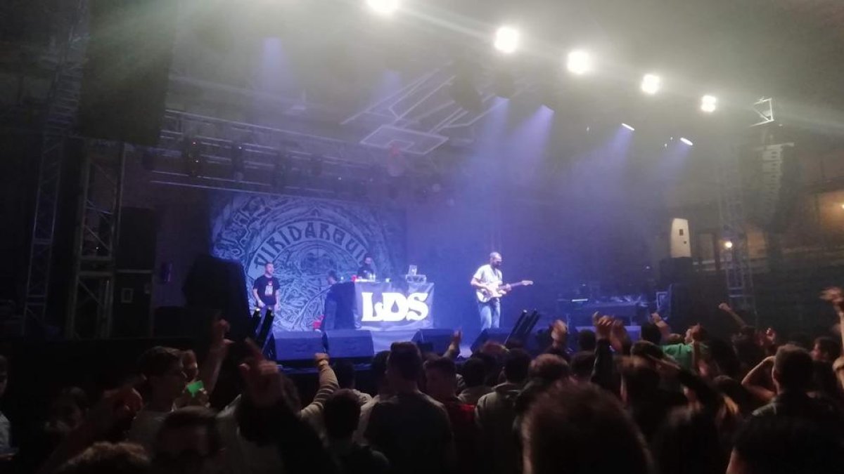 Alcover sotmet a votació popular els grups del concert de la Festa Major 2019-03-19