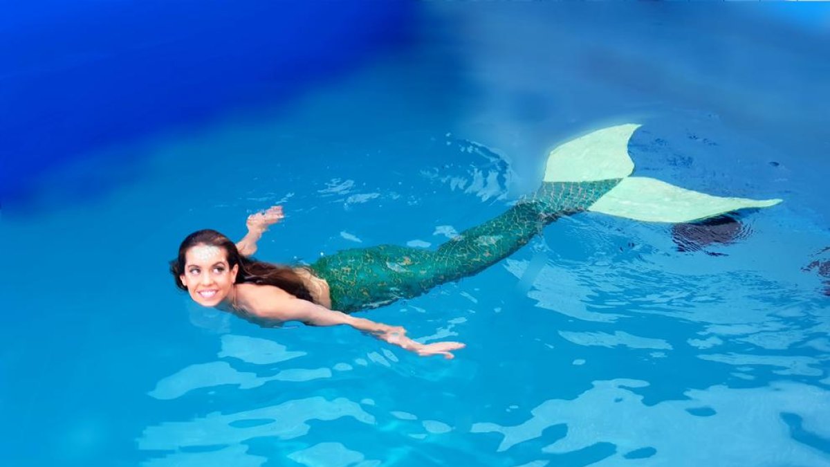 La academia de sirenas de Tarragona participa en la promoción del libro infantil de Ona Carbonell