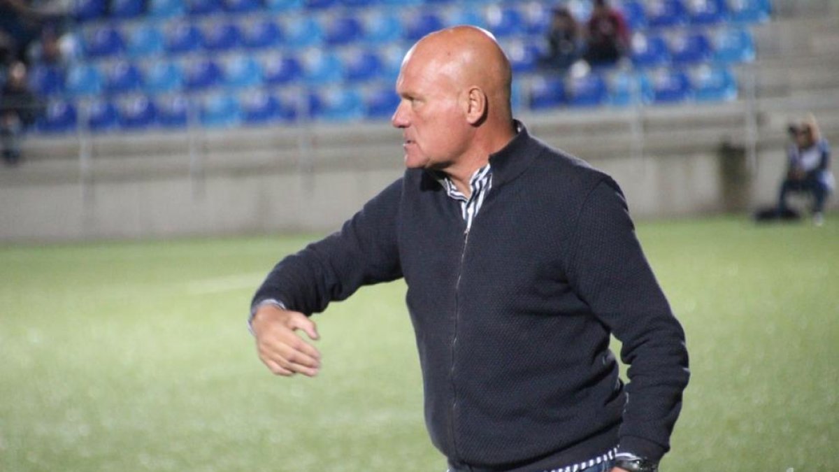 Ramón Calderé tenía que ser el entrenador del CF Reus en Segunda B