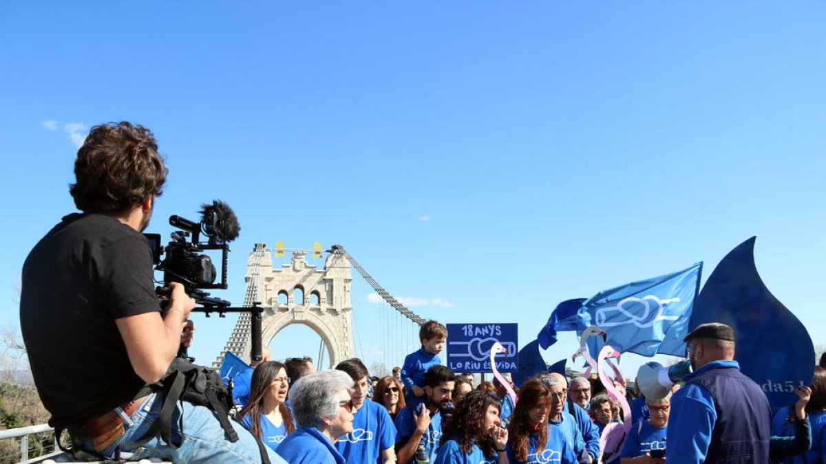 La PDE llança 'La Força de l'Ebre', l'himne de Pepet i Marieta per al 18è aniversari