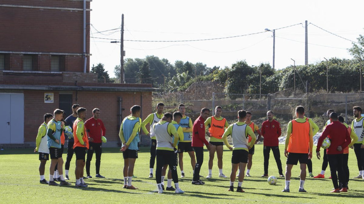 Seligrat no dona descans a l'equip per posar-lo a to físic i mental