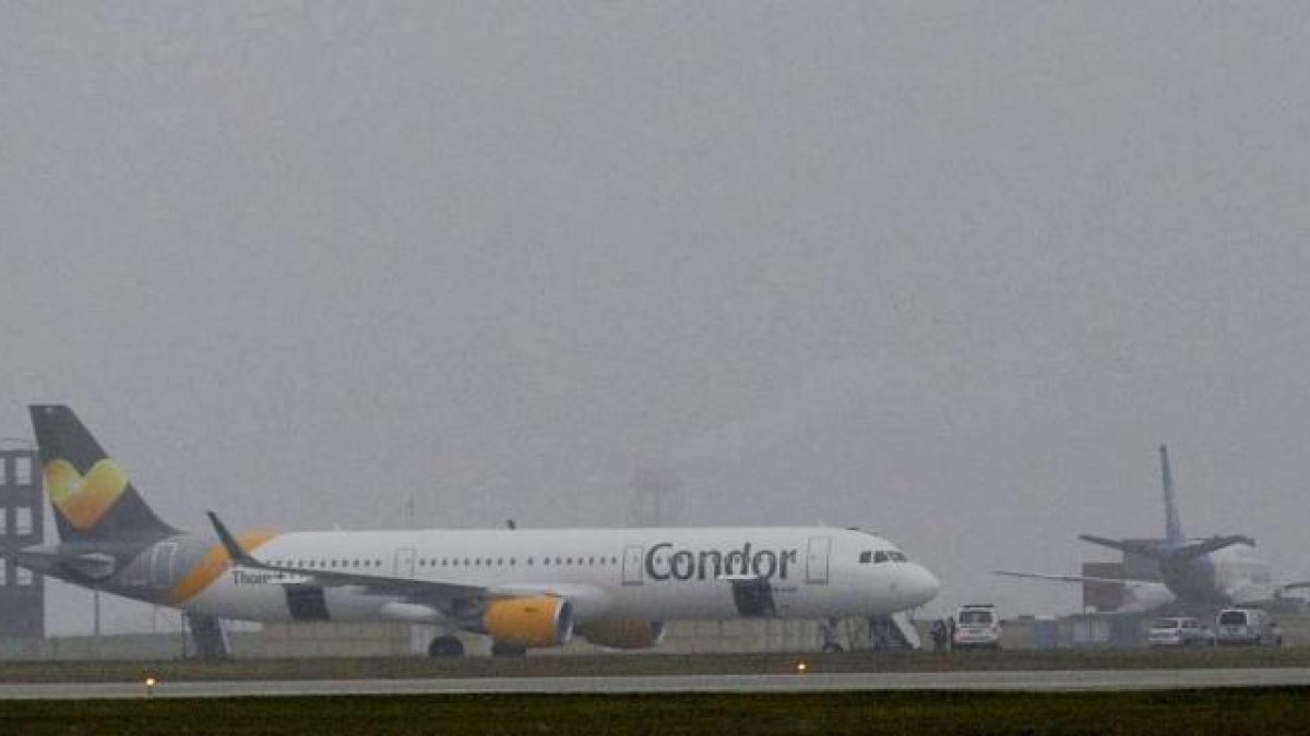 Condor continuarà operant tot i el tancament de la seva empresa matriu, Thomas Cook