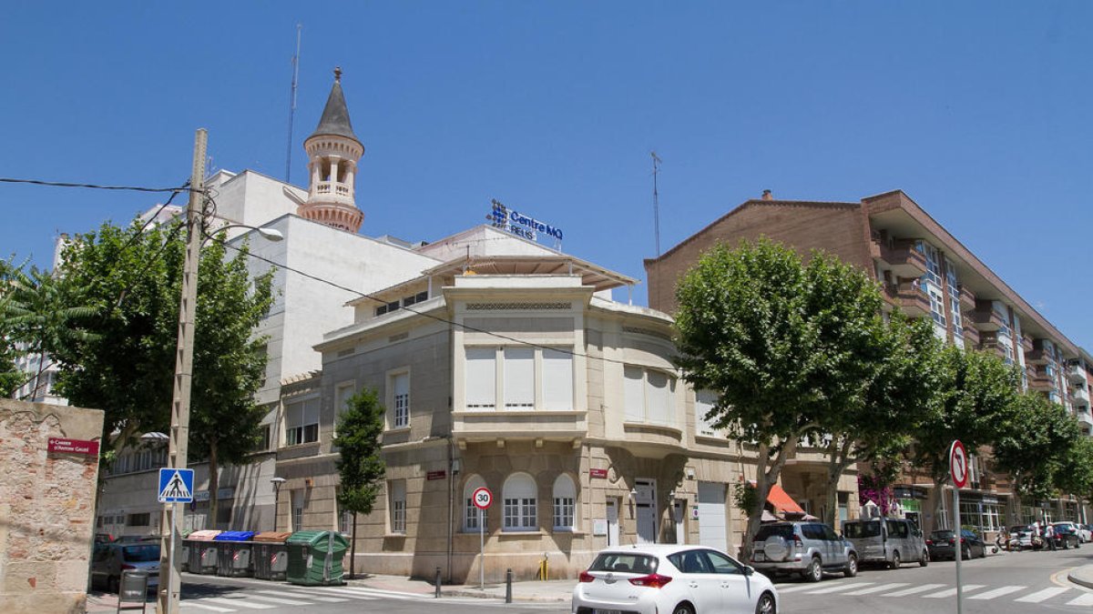 Clínica Fàbregas, Hospital Sant Joan de Reus, CMQ