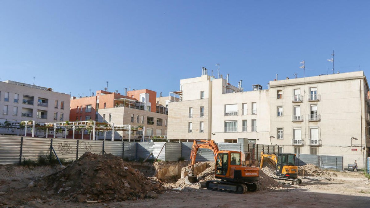 Reprenen les obres de construcció de l'hotel de quatre estrelles del Pallol