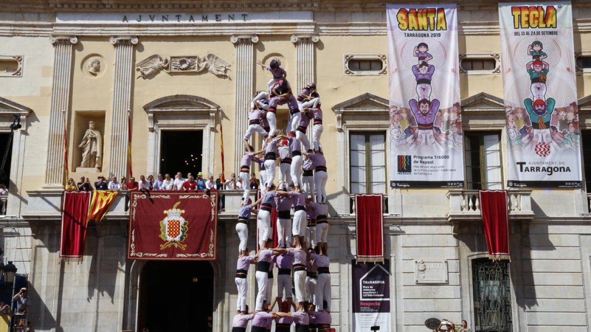 Santa Tecla reparteix poca glòria a les seves colles