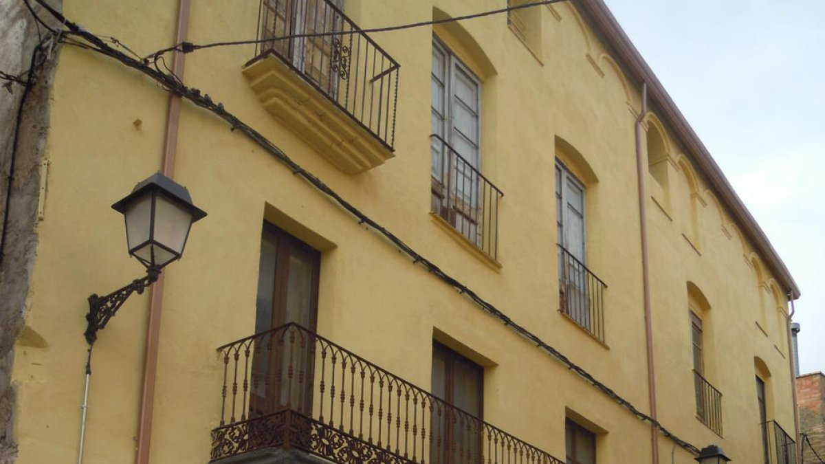 Un grupo inversor muestra interés por construir un hotel en Riudecanyes