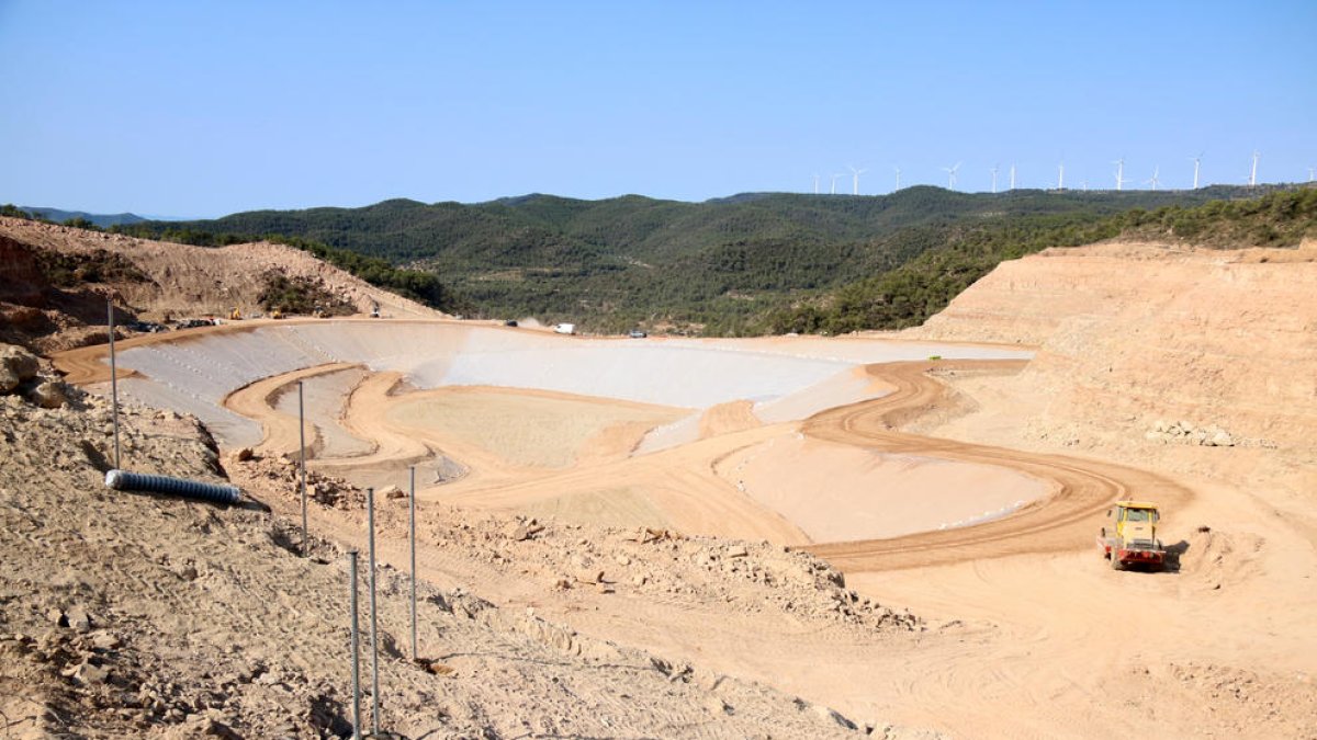 vertedero de Riba-roja d'Ebre