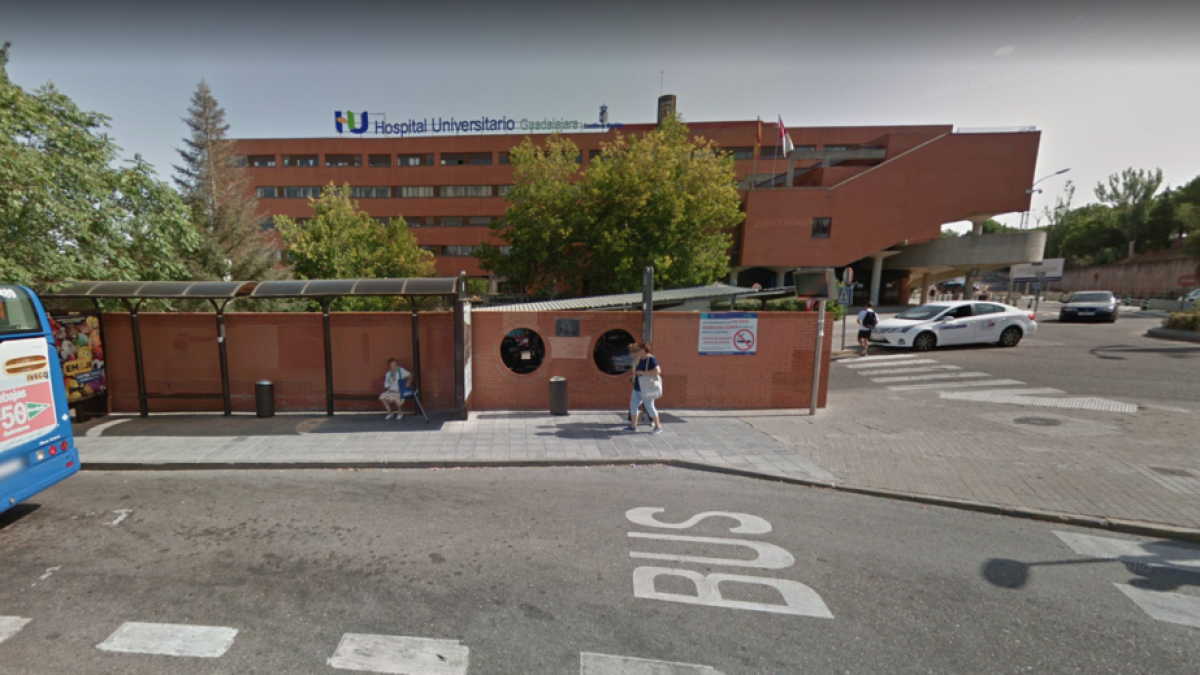 Detienen a una mujer por robar a un bebé de un hospital haciéndose pasar por pediatra