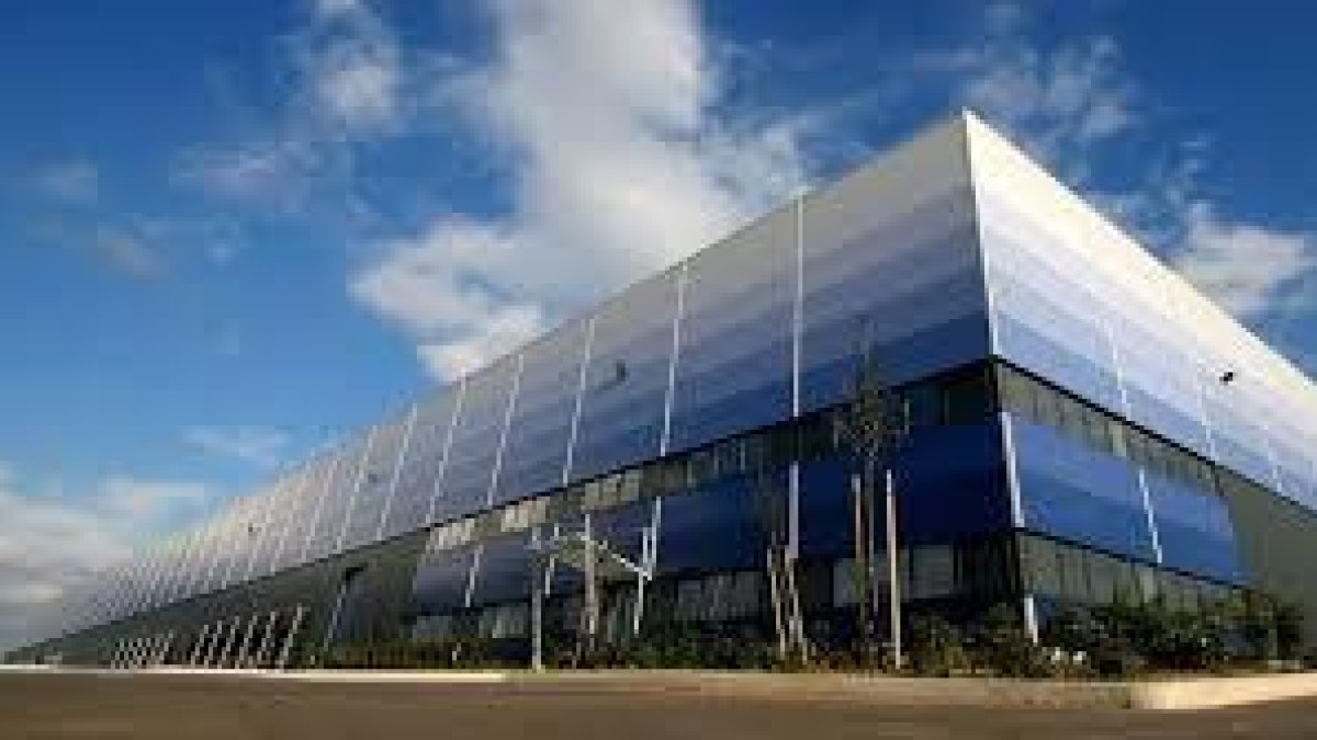 La multinacional Gazeley aterriza en Valls con 15 millones de euros por una nueva nave industrial