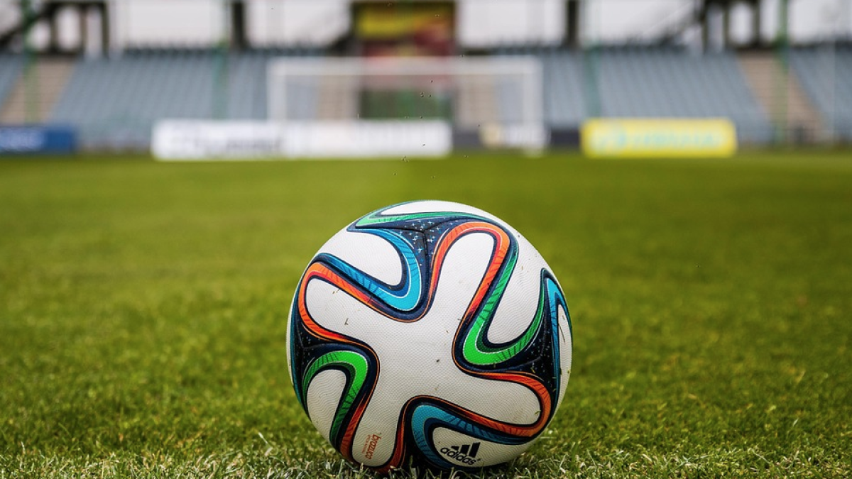 Suspenen un partit de futbol femení pels insults masclistes fets per l'equip de veterans del mateix club