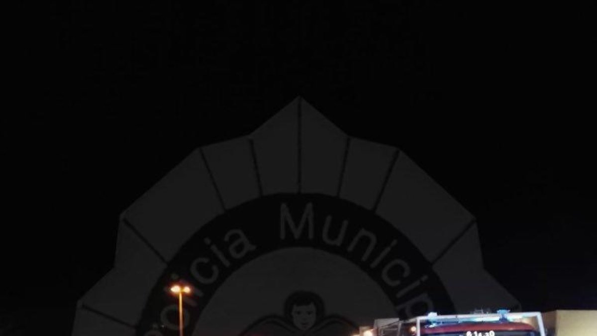 Un ferit lleu en un xoc entre dos cotxes a la C-31 al Vendrell