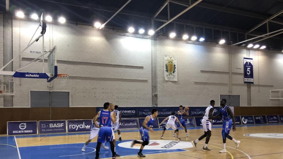 El CBT aconsegueix la primera victòria al Serrallo