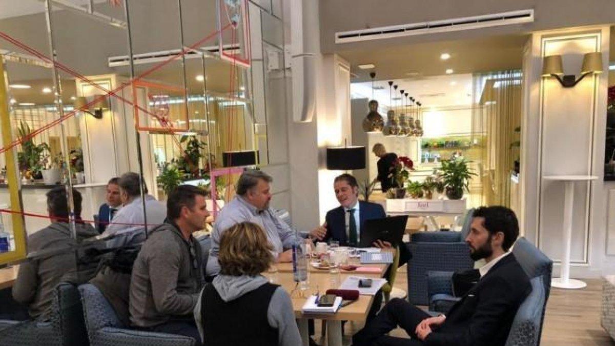Els 60 treballadors i tècnics del Reus denunciaran el club aquest matí