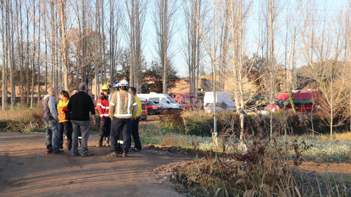 Reanudan la investigación|búsqueda del joven de 20 años en la acequia de Sils
