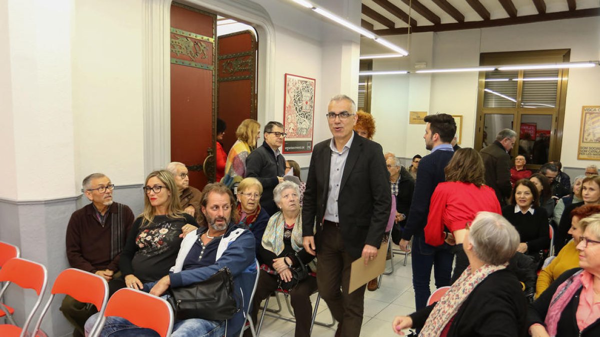 Martín (PSC) trucarà a 25.000 llars de Reus per recollir queixes i propostes