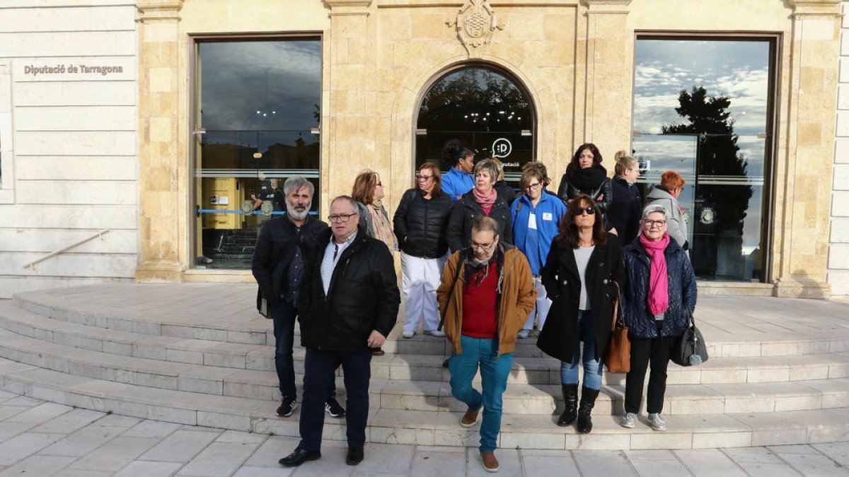 Els treballadors de neteja de Tempo inicien avui una vaga indefinida