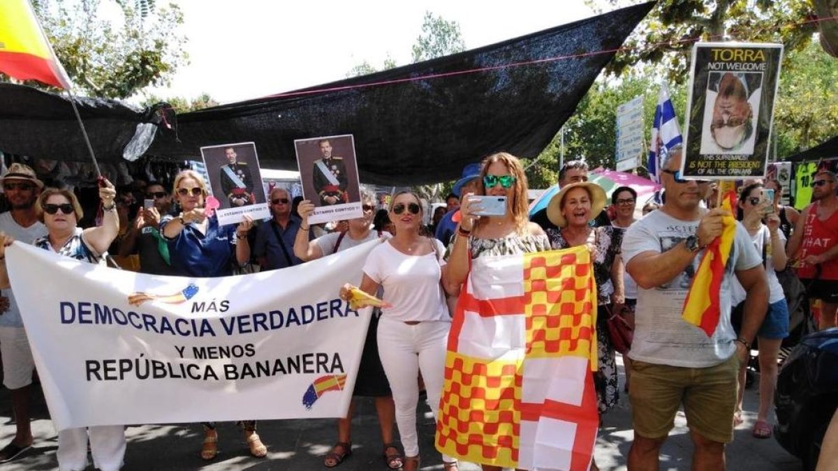 El CDR de Cambrils denuncia una acción organizada contra la manifestación de los Avis per la República