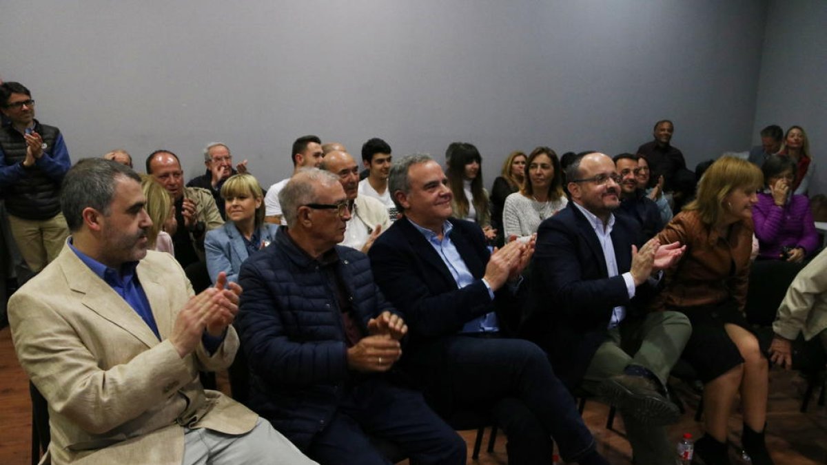 Fernández emplaça Iglesias a presentar la seva proposta de referèndum al Congrés «com Ibarratxe»