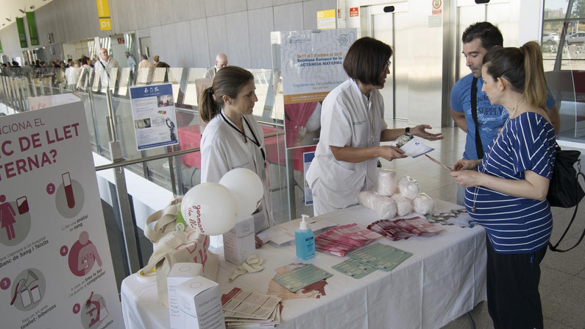 El Hospital Sant Joan celebra la Semana de Lactancia Materna